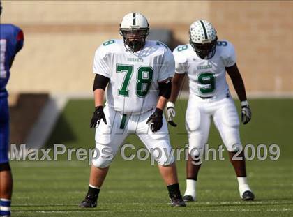 Thumbnail 1 in Hays vs. Huntsville (Texas Bi-District Playoffs) photogallery.