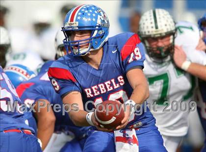 Thumbnail 1 in Hays vs. Huntsville (Texas Bi-District Playoffs) photogallery.
