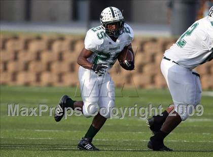Thumbnail 1 in Hays vs. Huntsville (Texas Bi-District Playoffs) photogallery.