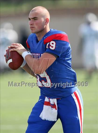 Thumbnail 2 in Hays vs. Huntsville (Texas Bi-District Playoffs) photogallery.