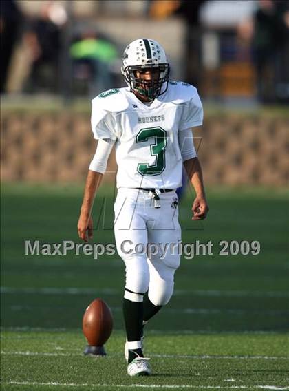 Thumbnail 1 in Hays vs. Huntsville (Texas Bi-District Playoffs) photogallery.