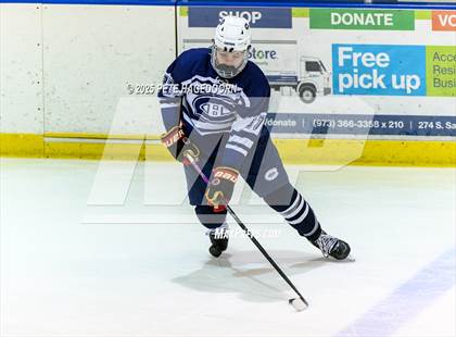 Thumbnail 2 in Morristown-Beard @ Chatham photogallery.