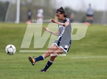 Thumbnail 3 in Webster Thomas @ Gates Chili photogallery.