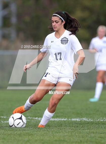 Thumbnail 1 in Webster Thomas @ Gates Chili photogallery.
