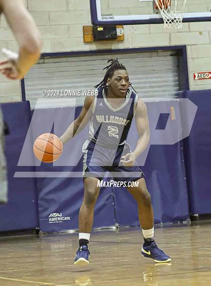 Thumbnail 1 in Mount Vernon vs Hillhouse (New York Holiday Invitational) photogallery.