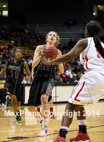 Thumbnail 3 in Regis Jesuit vs. Fossil Ridge (CHSAA 5A Final) photogallery.