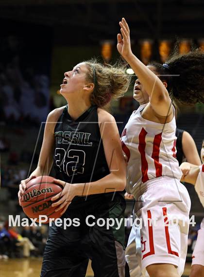 Thumbnail 2 in Regis Jesuit vs. Fossil Ridge (CHSAA 5A Final) photogallery.