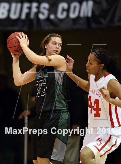 Thumbnail 2 in Regis Jesuit vs. Fossil Ridge (CHSAA 5A Final) photogallery.