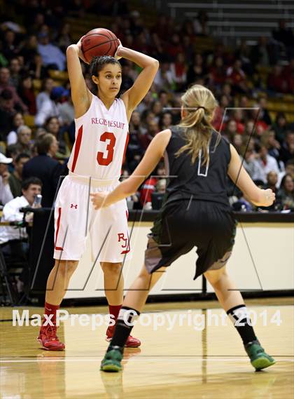 Thumbnail 2 in Regis Jesuit vs. Fossil Ridge (CHSAA 5A Final) photogallery.