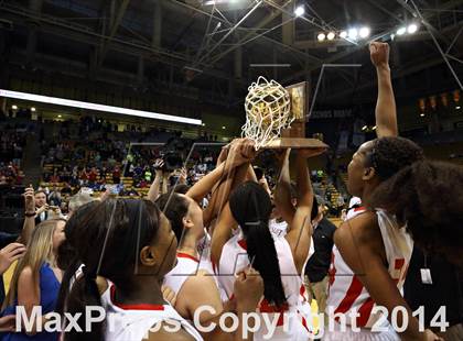 Thumbnail 3 in Regis Jesuit vs. Fossil Ridge (CHSAA 5A Final) photogallery.