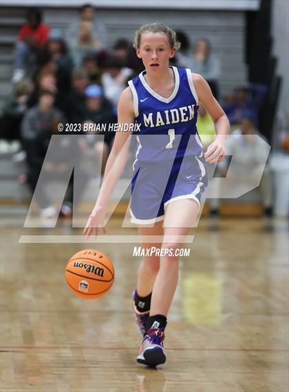 Thumbnail 1 in Alexander Central vs. Maiden photogallery.