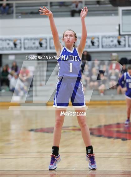 Thumbnail 2 in Alexander Central vs. Maiden photogallery.