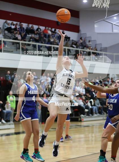 Thumbnail 2 in Alexander Central vs. Maiden photogallery.