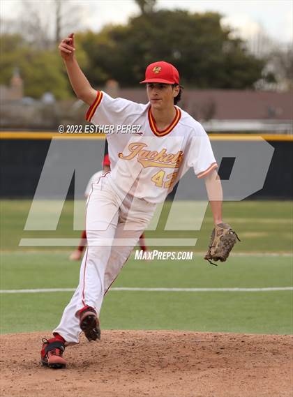 Thumbnail 1 in JV: Berkeley @ St. Mary's photogallery.