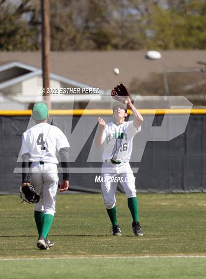 Thumbnail 1 in JV: Berkeley @ St. Mary's photogallery.