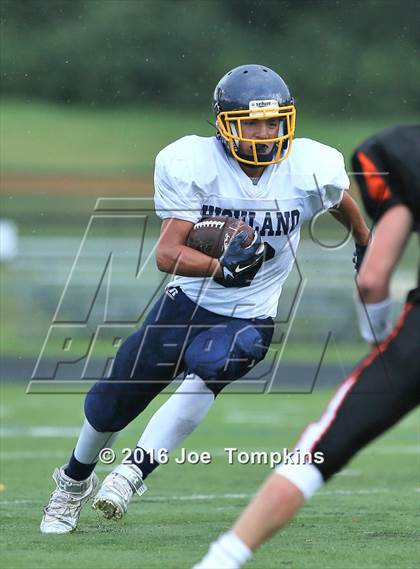 Thumbnail 2 in Highland @ Marlboro Central photogallery.