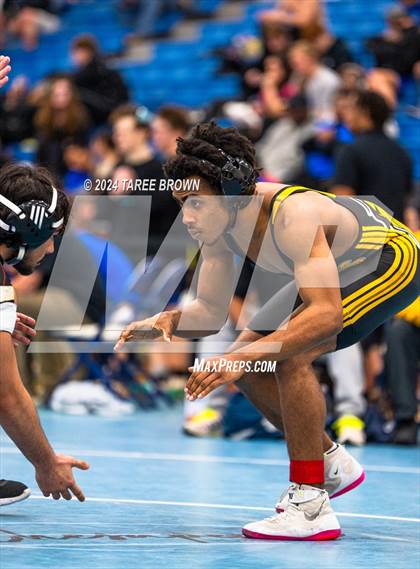 Thumbnail 3 in VHSL 6A Regional Semifinals  photogallery.