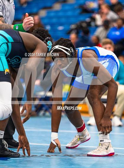 Thumbnail 3 in VHSL 6A Regional Semifinals  photogallery.