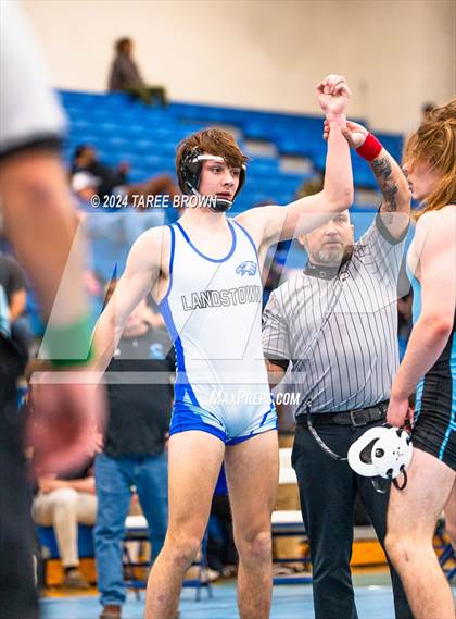Thumbnail 1 in VHSL 6A Regional Semifinals  photogallery.