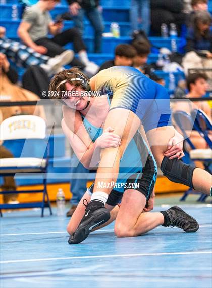 Thumbnail 2 in VHSL 6A Regional Semifinals  photogallery.
