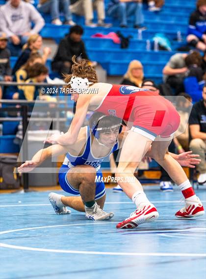 Thumbnail 3 in VHSL 6A Regional Semifinals  photogallery.