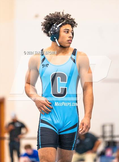 Thumbnail 2 in VHSL 6A Regional Semifinals  photogallery.