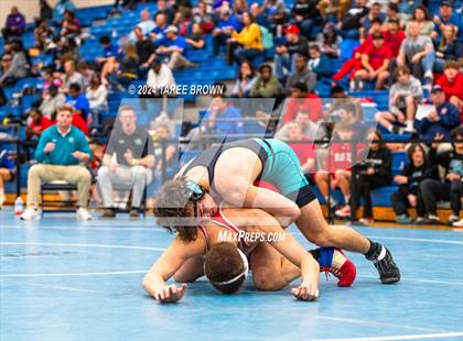 Thumbnail 1 in VHSL 6A Regional Semifinals  photogallery.