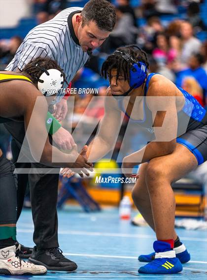 Thumbnail 3 in VHSL 6A Regional Semifinals  photogallery.