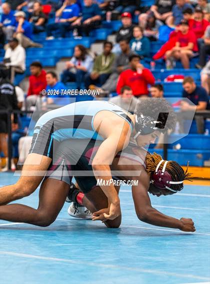 Thumbnail 1 in VHSL 6A Regional Semifinals  photogallery.