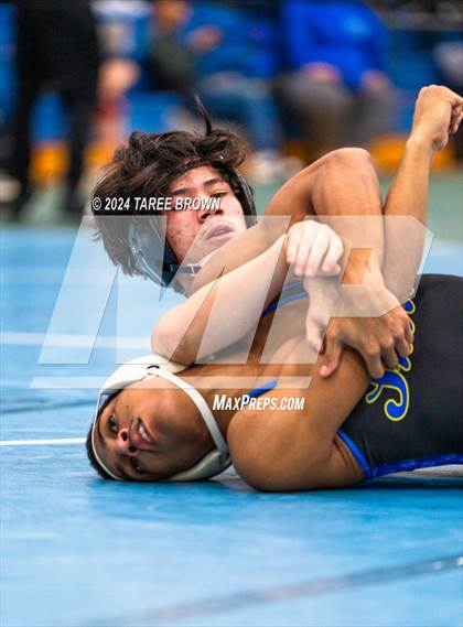 Thumbnail 2 in VHSL 6A Regional Semifinals  photogallery.