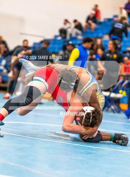 Thumbnail 2 in VHSL 6A Regional Semifinals  photogallery.