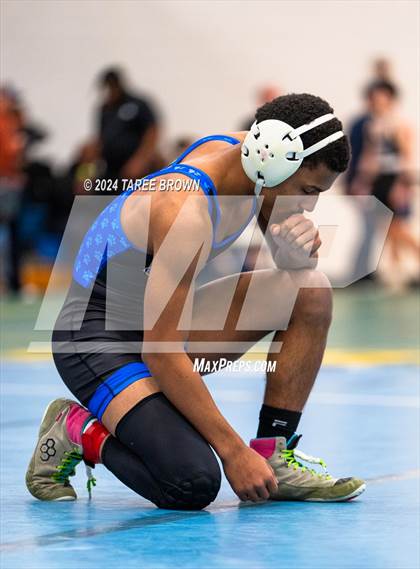 Thumbnail 2 in VHSL 6A Regional Semifinals  photogallery.
