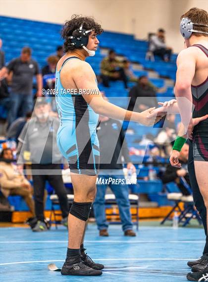 Thumbnail 1 in VHSL 6A Regional Semifinals  photogallery.