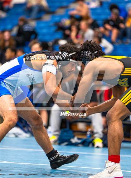 Thumbnail 3 in VHSL 6A Regional Semifinals  photogallery.