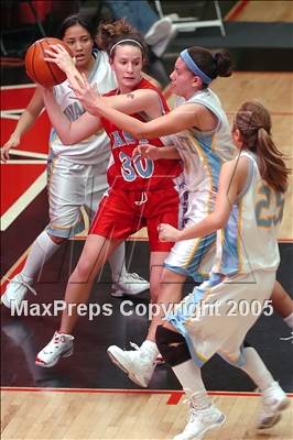 Thumbnail 3 in East-Alaska vs Walnut (Ayala Christmas Tourney) photogallery.