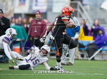 Thumbnail 1 in Bishop Guilfoyle vs. Clairton (PIAA Class A Final) photogallery.