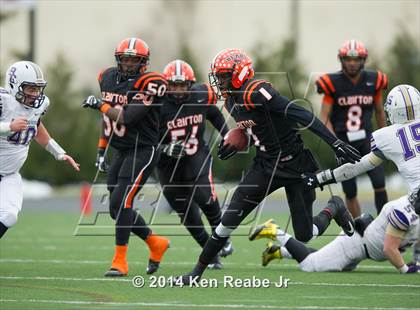 Thumbnail 2 in Bishop Guilfoyle vs. Clairton (PIAA Class A Final) photogallery.