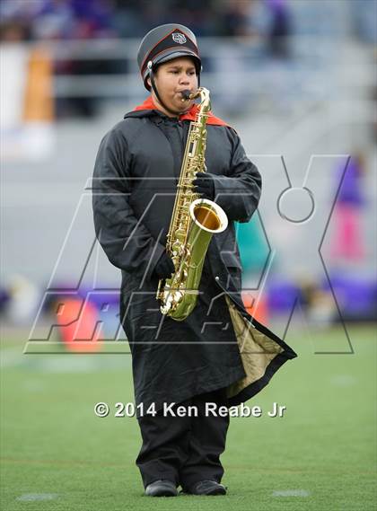Thumbnail 2 in Bishop Guilfoyle vs. Clairton (PIAA Class A Final) photogallery.