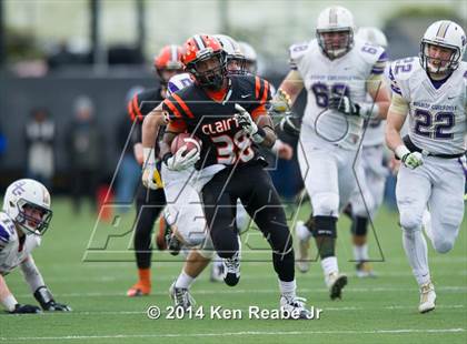 Thumbnail 3 in Bishop Guilfoyle vs. Clairton (PIAA Class A Final) photogallery.