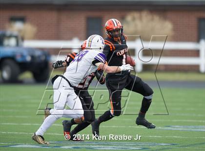 Thumbnail 2 in Bishop Guilfoyle vs. Clairton (PIAA Class A Final) photogallery.