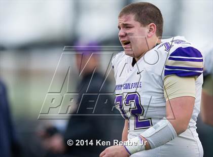 Thumbnail 3 in Bishop Guilfoyle vs. Clairton (PIAA Class A Final) photogallery.