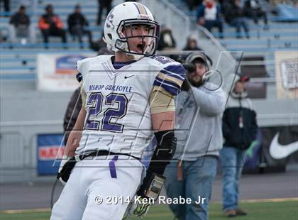 Thumbnail 2 in Bishop Guilfoyle vs. Clairton (PIAA Class A Final) photogallery.