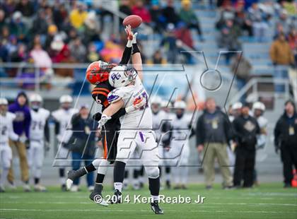 Thumbnail 1 in Bishop Guilfoyle vs. Clairton (PIAA Class A Final) photogallery.