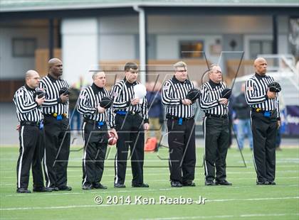 Thumbnail 3 in Bishop Guilfoyle vs. Clairton (PIAA Class A Final) photogallery.