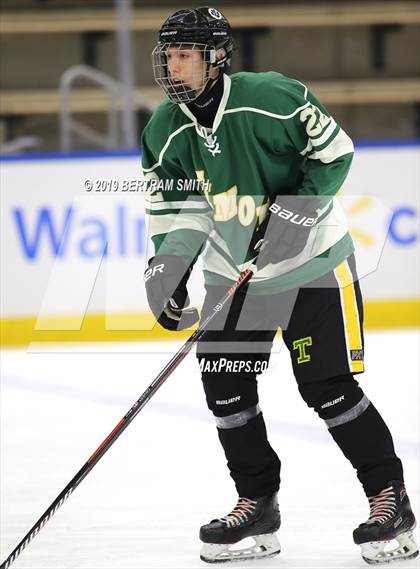 Thumbnail 1 in St. Francis vs Bishop Timon-St. Jude photogallery.