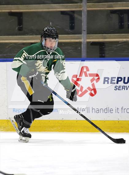 Thumbnail 1 in St. Francis vs Bishop Timon-St. Jude photogallery.