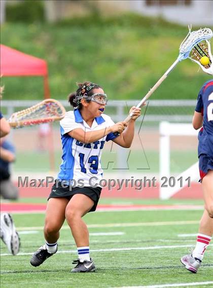 Thumbnail 2 in Cate vs. St. Margaret's (CIF SS D2 Final) photogallery.