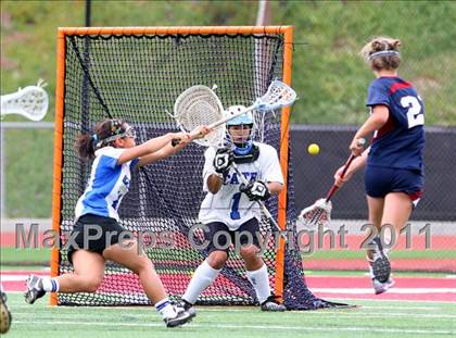 Thumbnail 2 in Cate vs. St. Margaret's (CIF SS D2 Final) photogallery.
