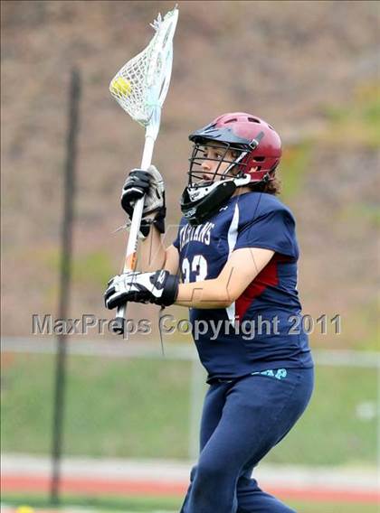 Thumbnail 3 in Cate vs. St. Margaret's (CIF SS D2 Final) photogallery.