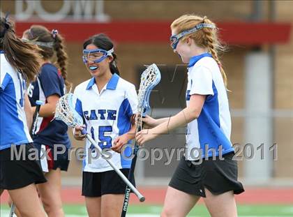 Thumbnail 2 in Cate vs. St. Margaret's (CIF SS D2 Final) photogallery.